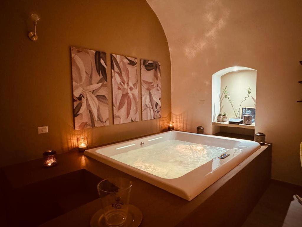 Muralta Suite & Luxury Rooms Altamura Exterior photo